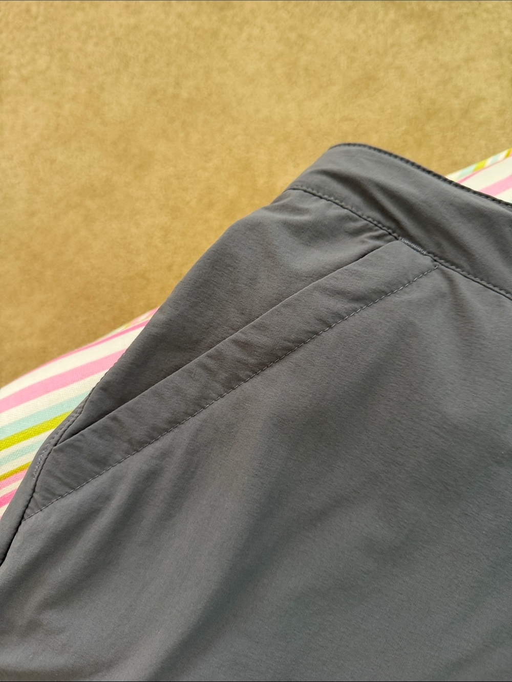 Patagonia Men’s Charcoal Gray Stretch Chinos size 38 - Picture 4 of 8
